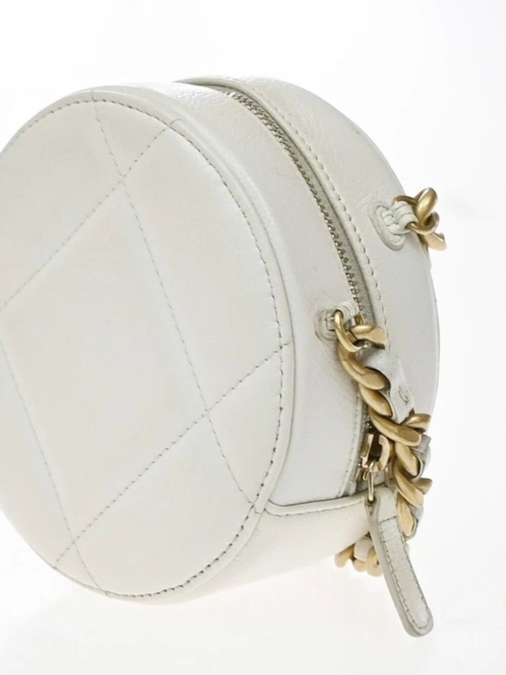 CHANEL CC Matelasse Round Mini Chain Shoulder Bag White Silver Gold - Picture 4 of 13